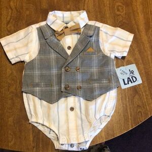 NWT Baby Boy One Piece Outfit size 6-9 Months (Cotton)
